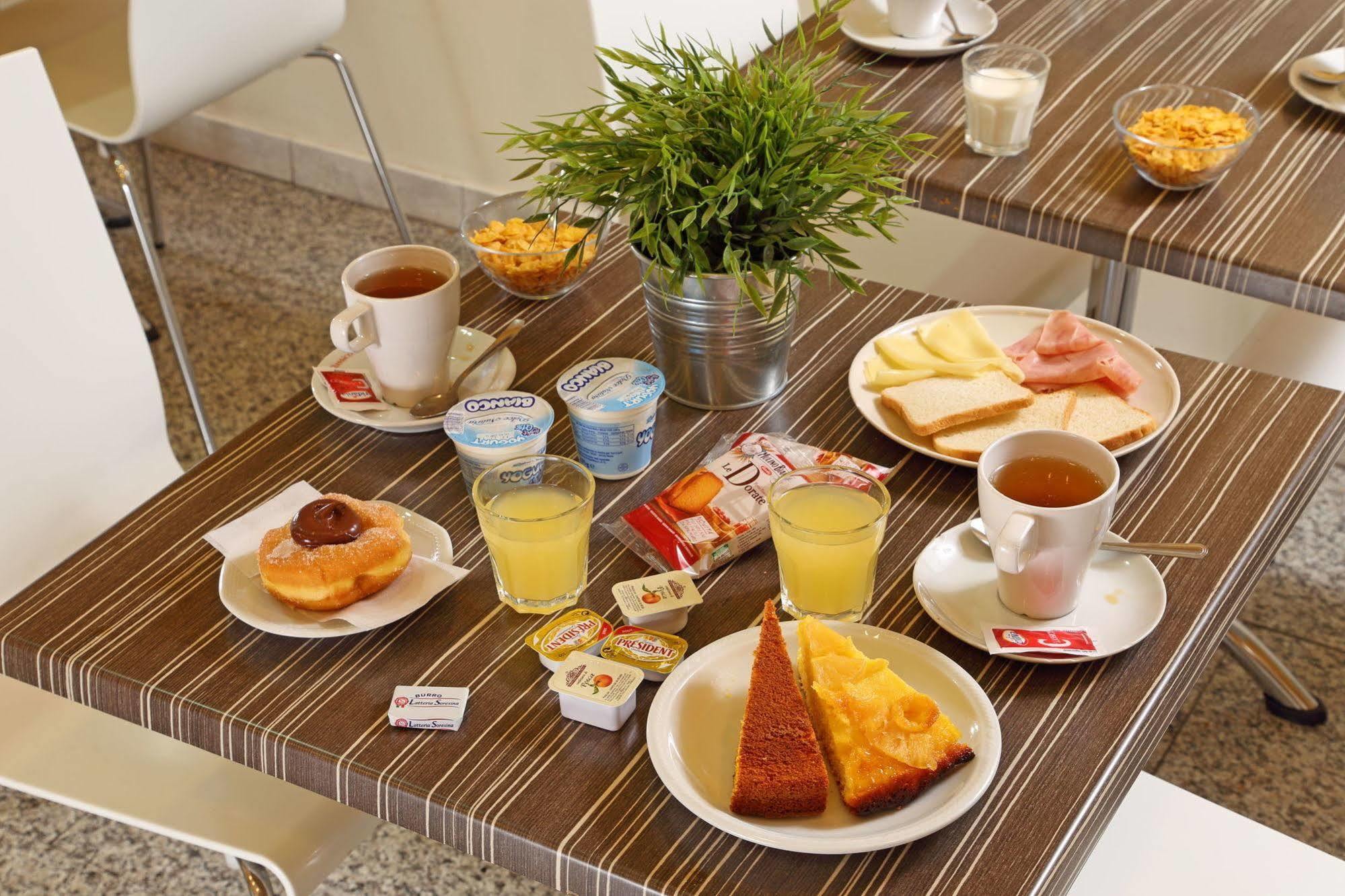 Hotel Nizza Ρώμη Εξωτερικό φωτογραφία