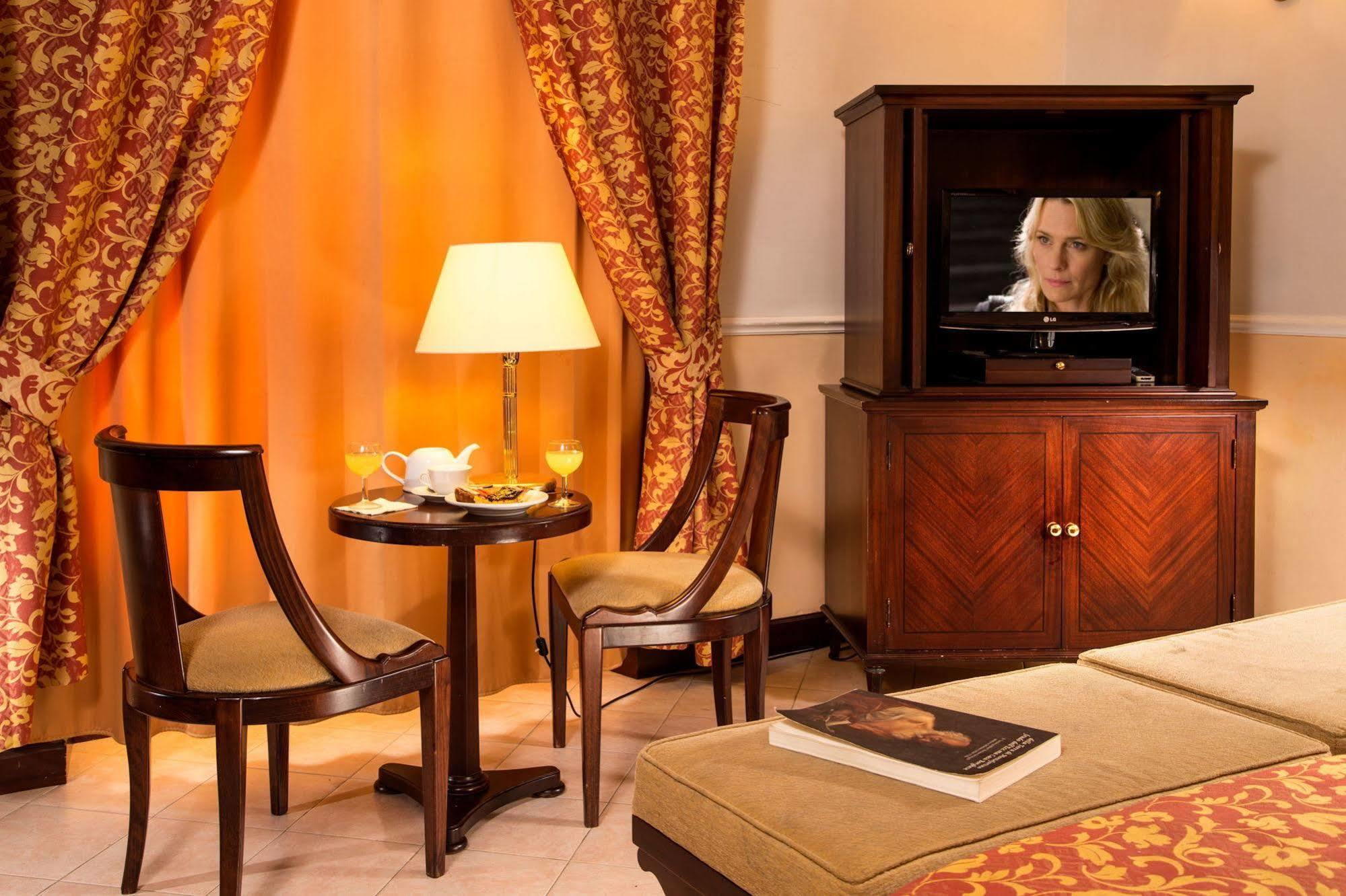 Hotel Nizza Ρώμη Εξωτερικό φωτογραφία
